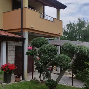  Apartment Pino